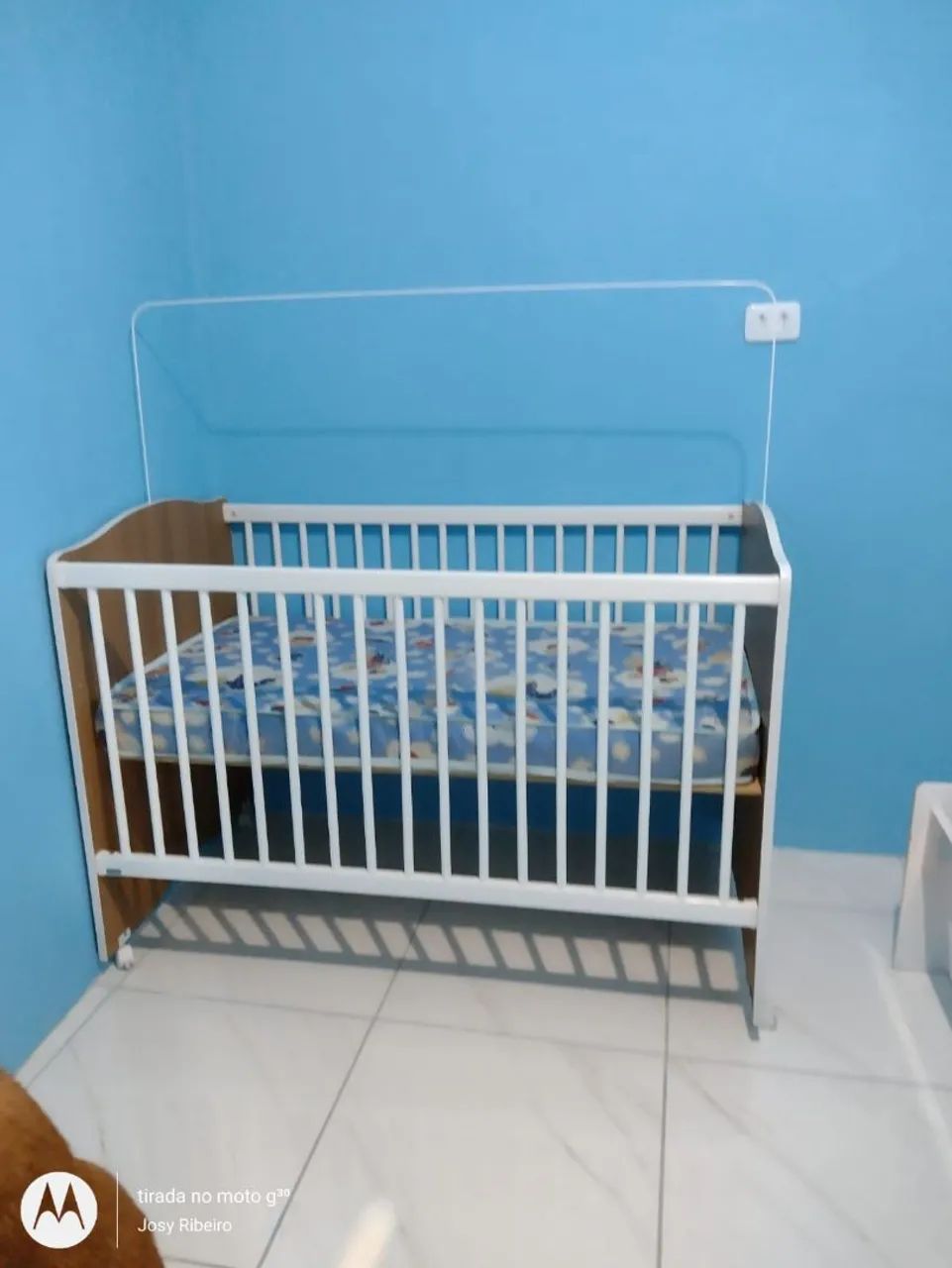 Vendo berço usado que vira cama 