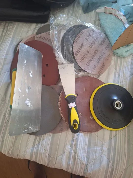 Lixas, de varias numeração pinceis, cabo , rolos,  - Foto 3