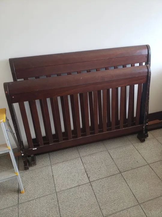 Cama casal madeira pura.  - Foto 3