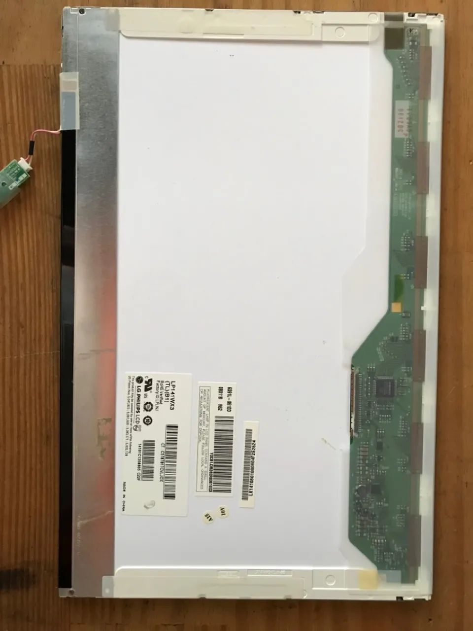 Tela de Notebook LP141WX3 (TL)(B1) - LG Philips - Foto 3