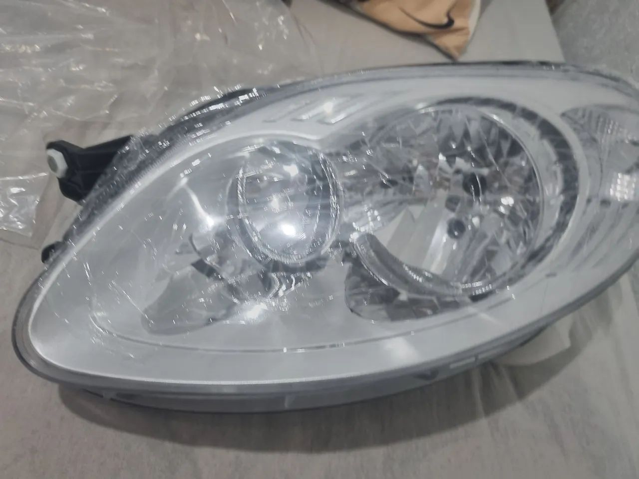 Par Farol Palio 12/17 G5 Foco Duplo Cromado - Foto 5