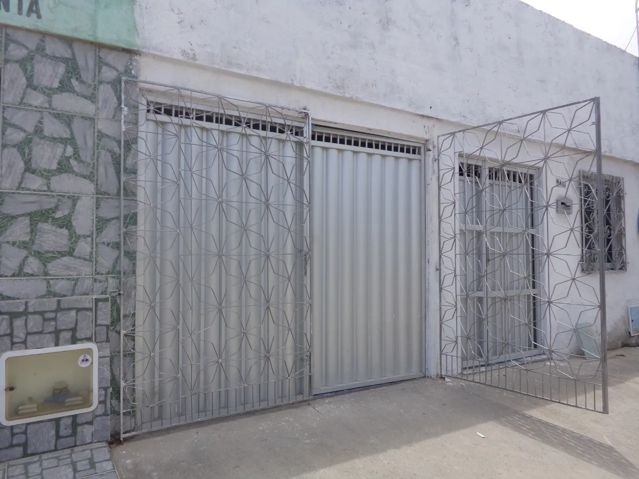 CASA COM PONTO COMERCIAL PARA ALUGAR JEREISSATE II, MARACANAÚ