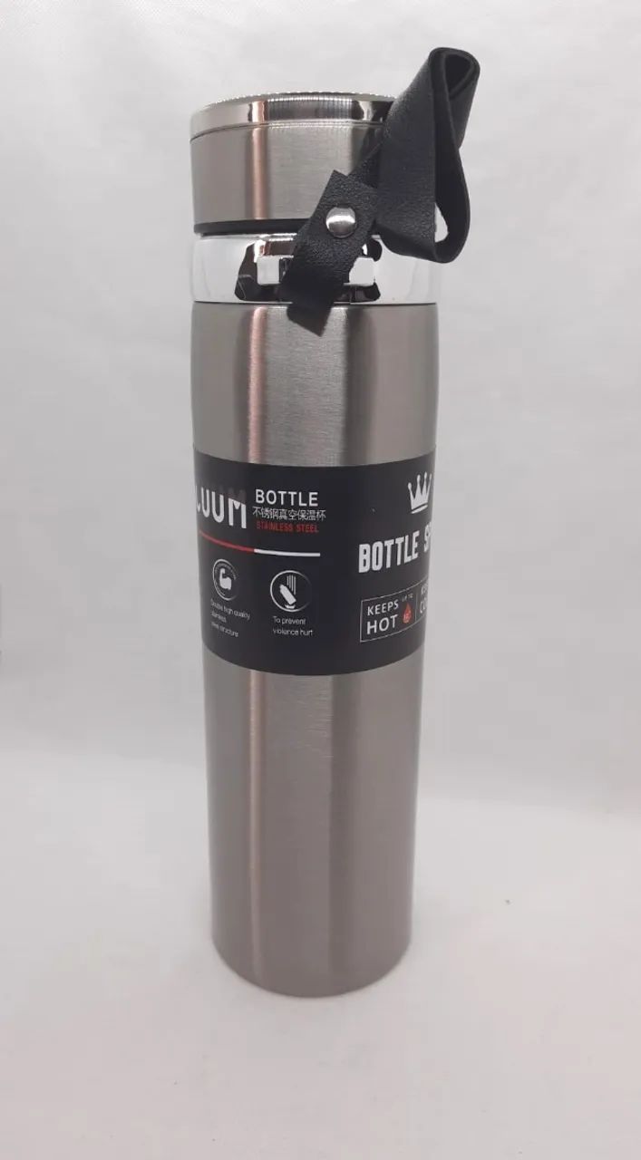 Garrafa 1000ml Inox Térmica Com Infusor Prata e Dourada