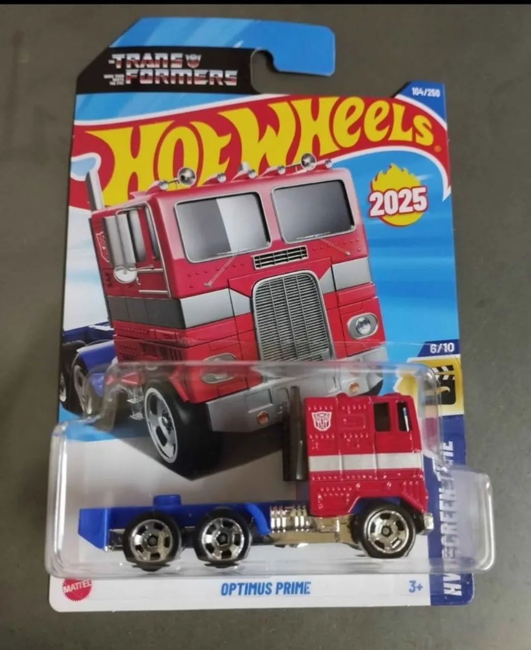  Hot Wheels Transformers Optimus Prime e Bumblebee - Foto 2