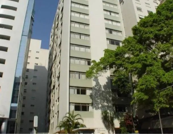 Apartamento tipo para venda com 3 quartos, sendo 3 suítes, 240m² - Foto 4