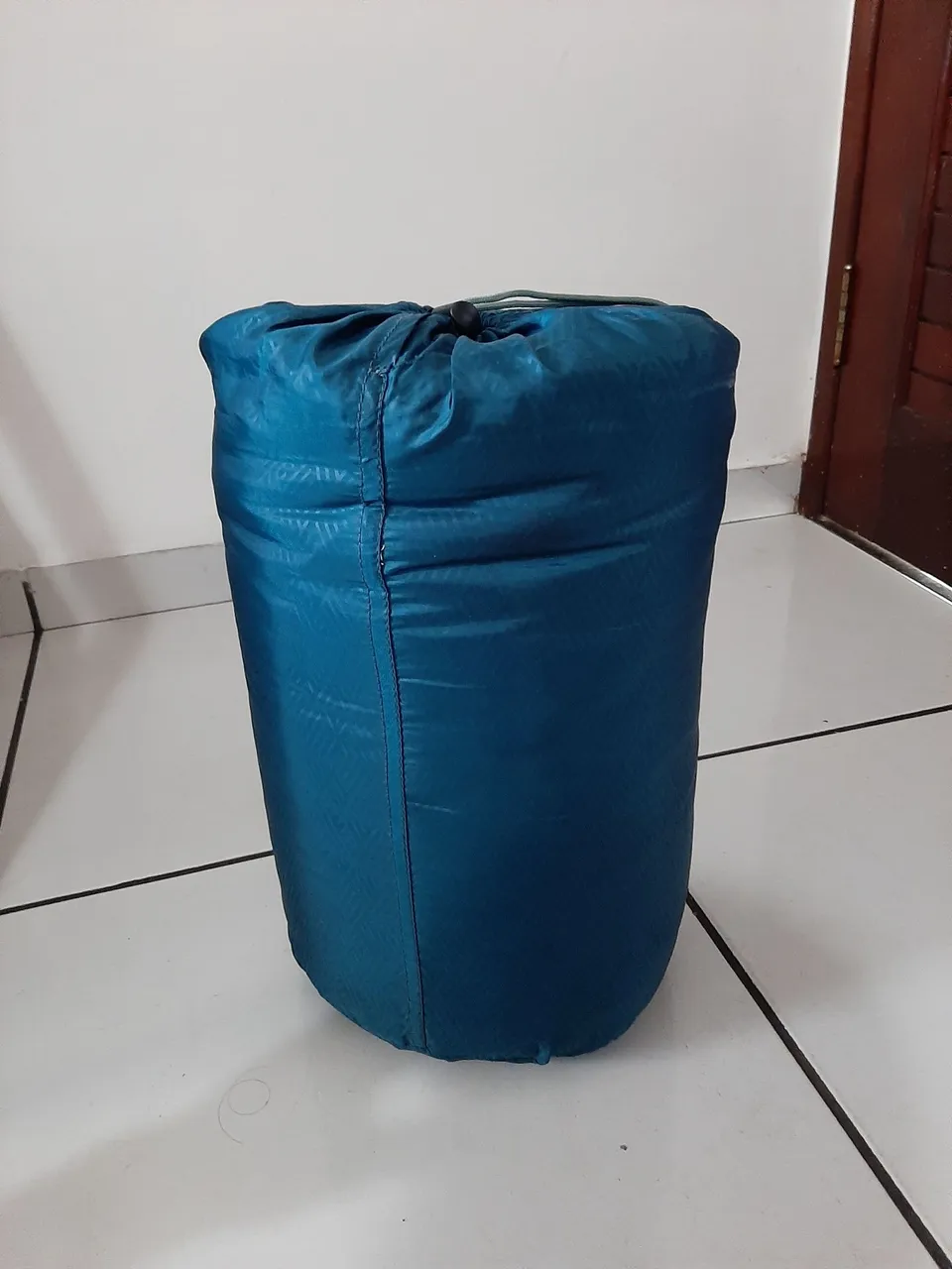 Saco de Dormir Compacto - Ideal para Aventura