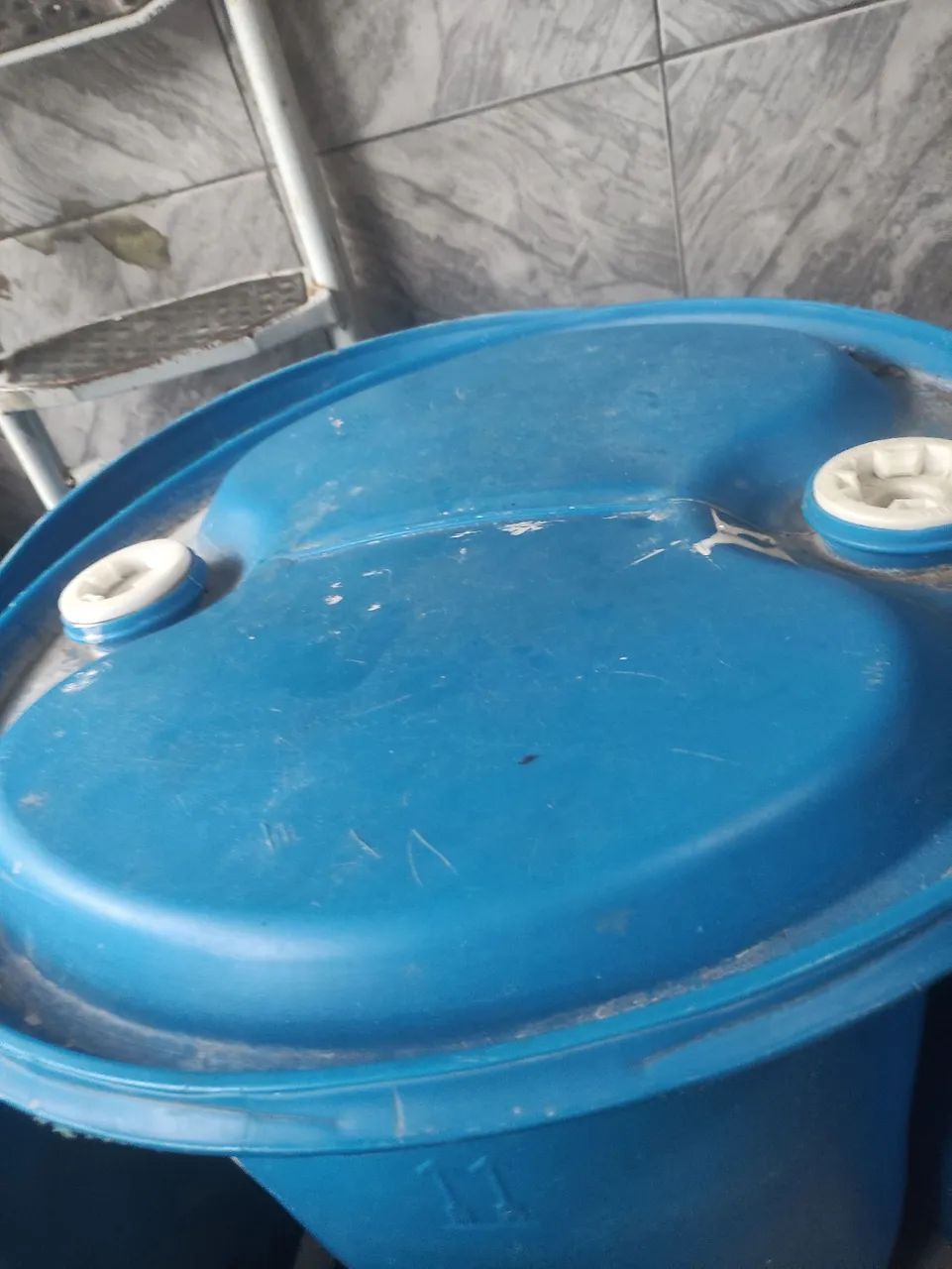 Tanque de água azul 200 litros