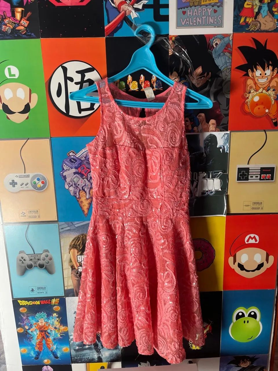 Vestido Rosa Festivo com Detalhes em Renda - Foto 3
