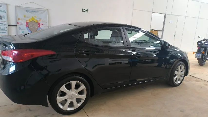 Elantra 2013 - 1.8 - Automatico  - Foto 2