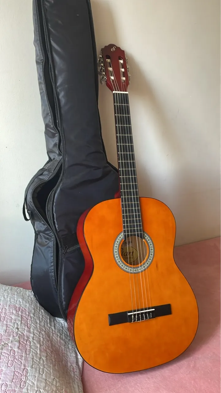 Violão Lindo e Bem Conservado