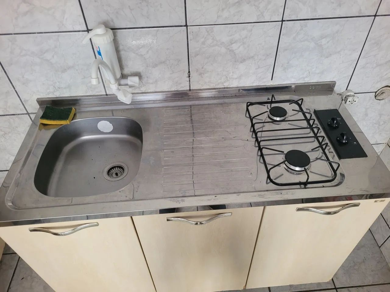 Armário de Cozinha 3 portas com Pia e Cooktop - Foto 2