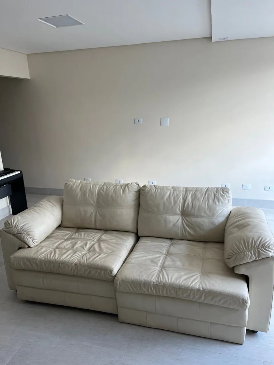 Sofá Modular Off White em Couro legítimo  - Foto 3