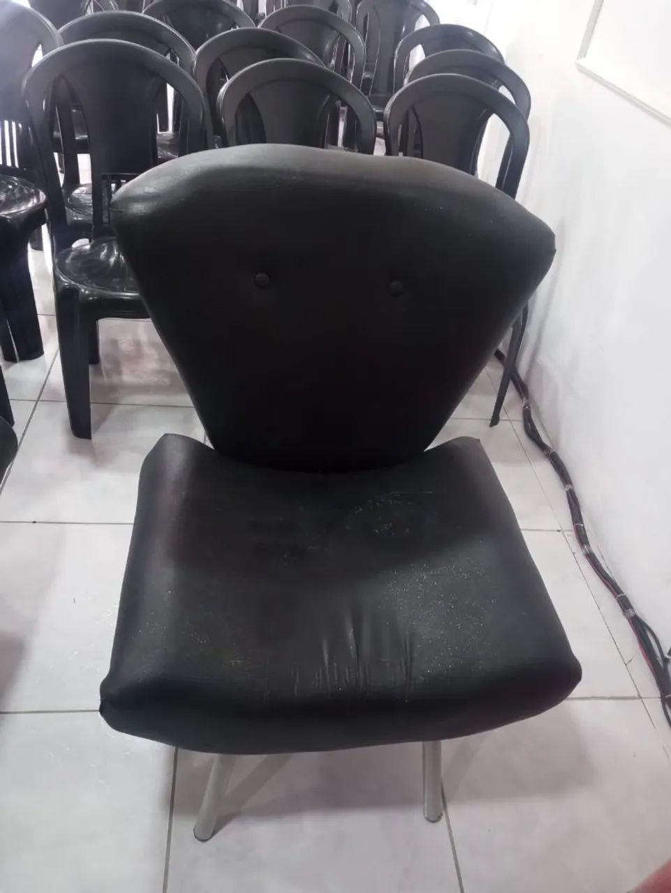 Poltronas Design Moderno - Conforto e Estilo!65580434856706121