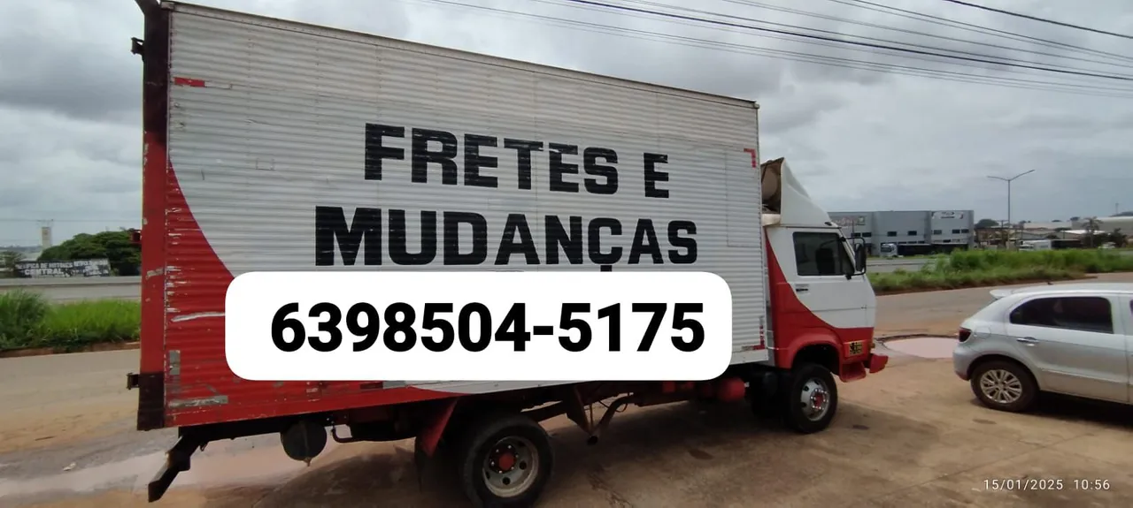 Frete caminhão baú mudança