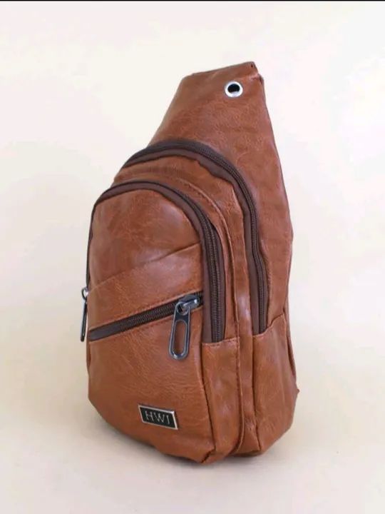 Bolsa lateral Shoulder Bag Mochila de Couro Transversal - Foto 4