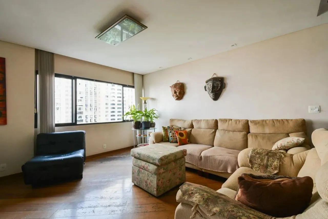 Apartamento tipo para venda com 3 quartos, sendo 1 suíte, 230m² - Foto 4