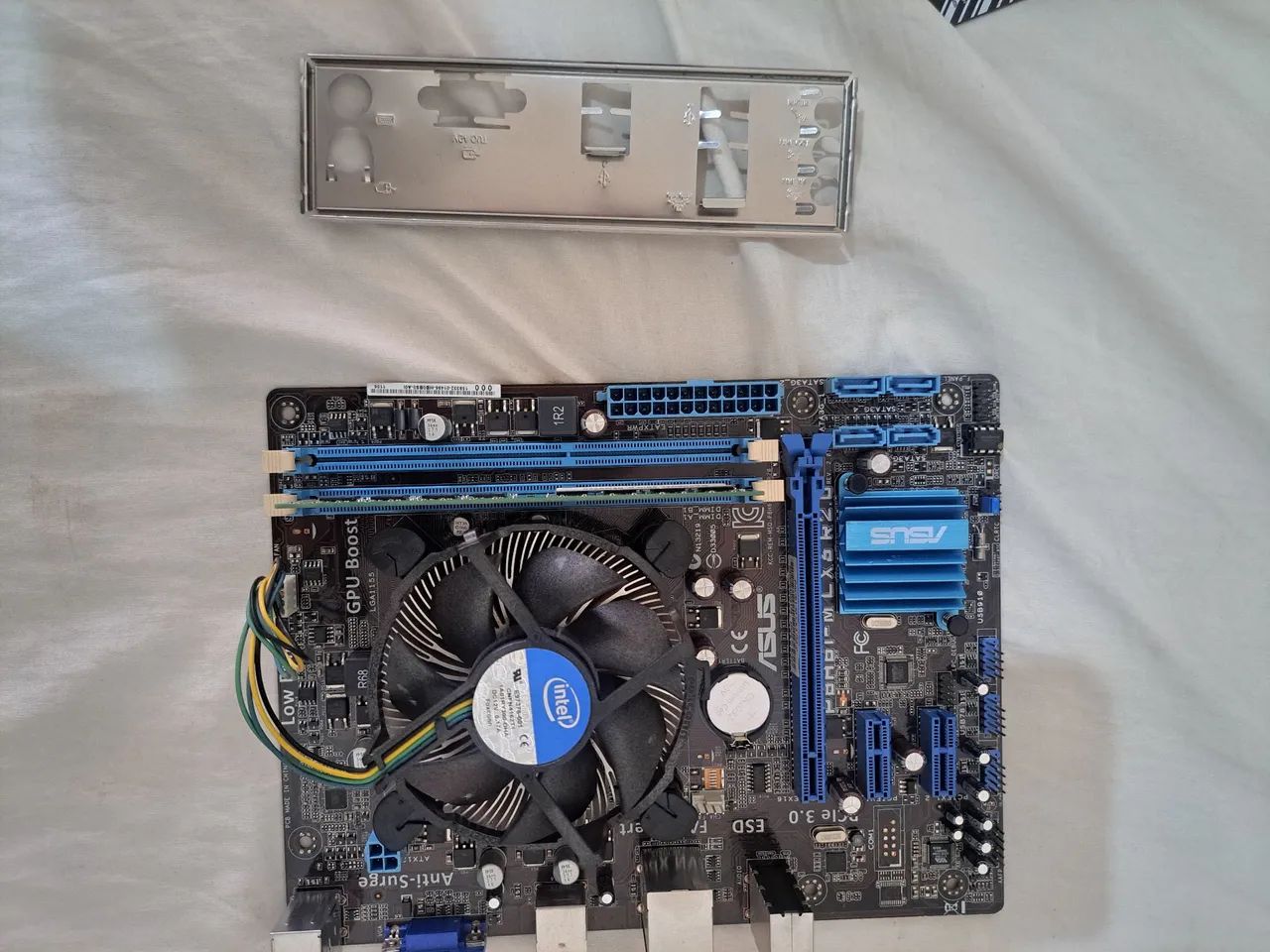 Kit placa mãe i5 3330 4gb DDR3 ENVIO OLX