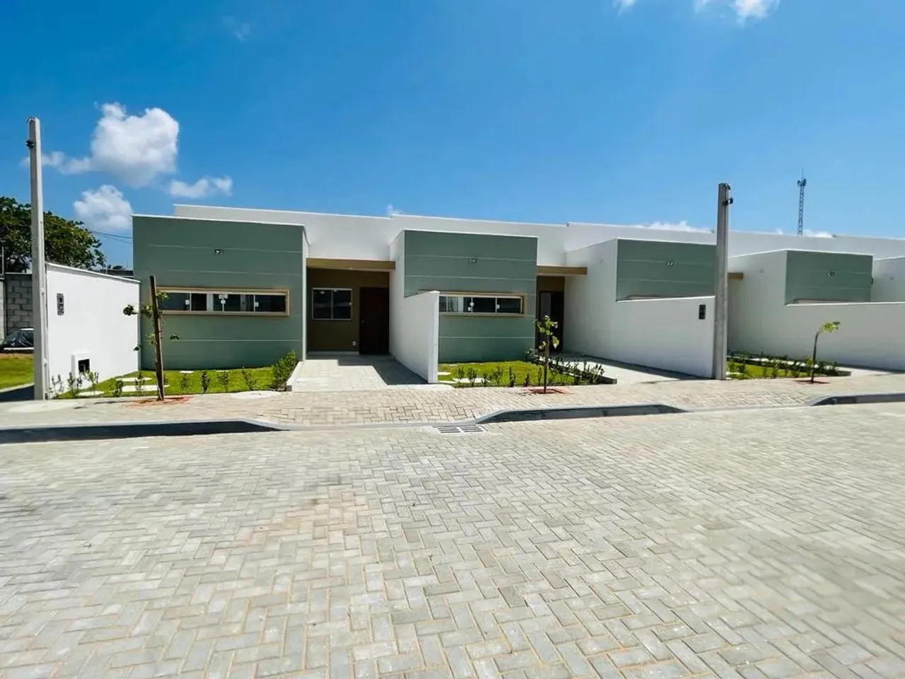 Casa em Condomínio Fechado - 3/4 Suíte - 80m²