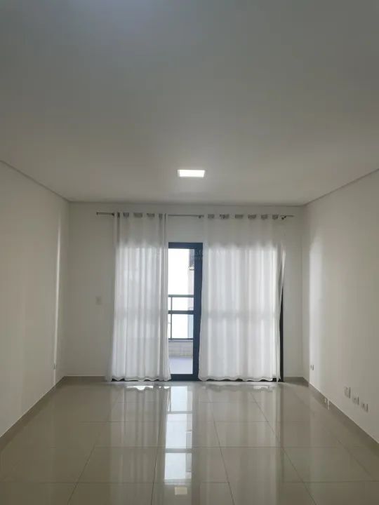 Apartamento com 02 dormitórios - Centrro