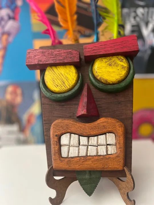 Máscara Crash Bandicoot Aku Aku  - Foto 3