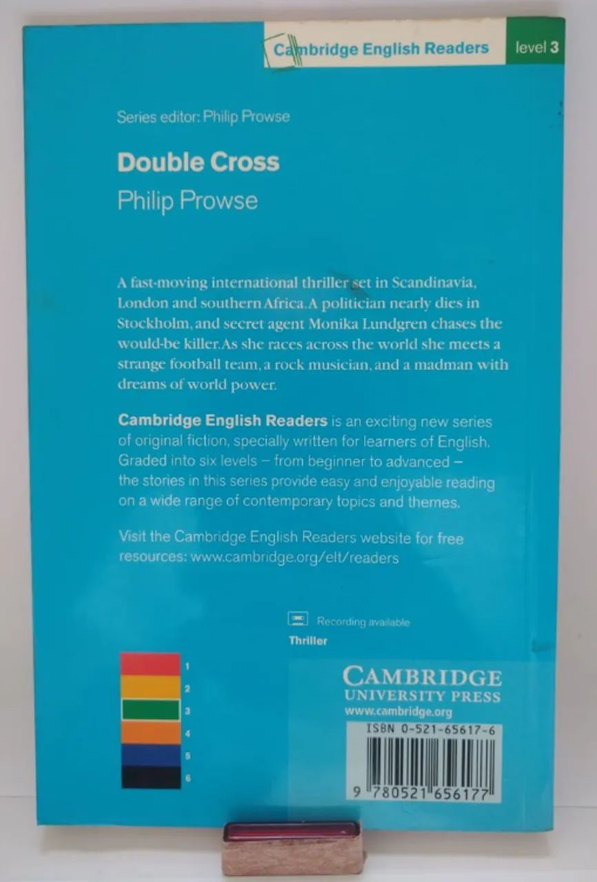 Livro - Double cross - Inglês - Foto 2