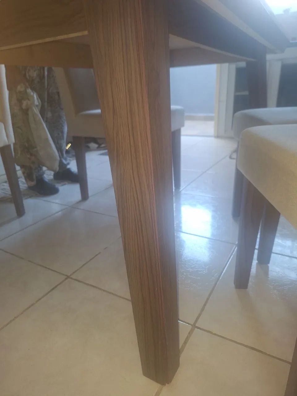 Mesa com 4 cadeiras  - Foto 3