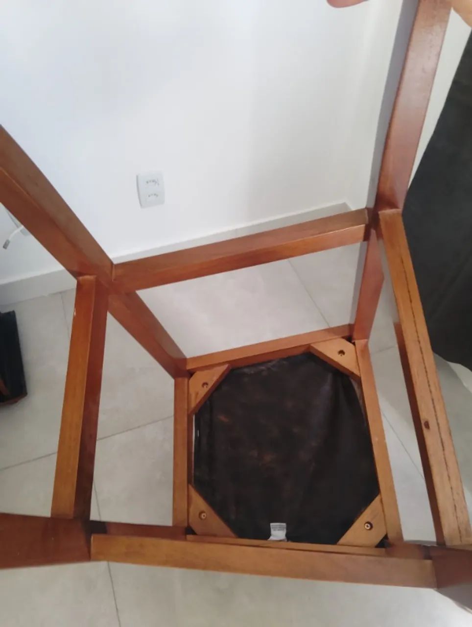 Banqueta em madeira - Foto 2