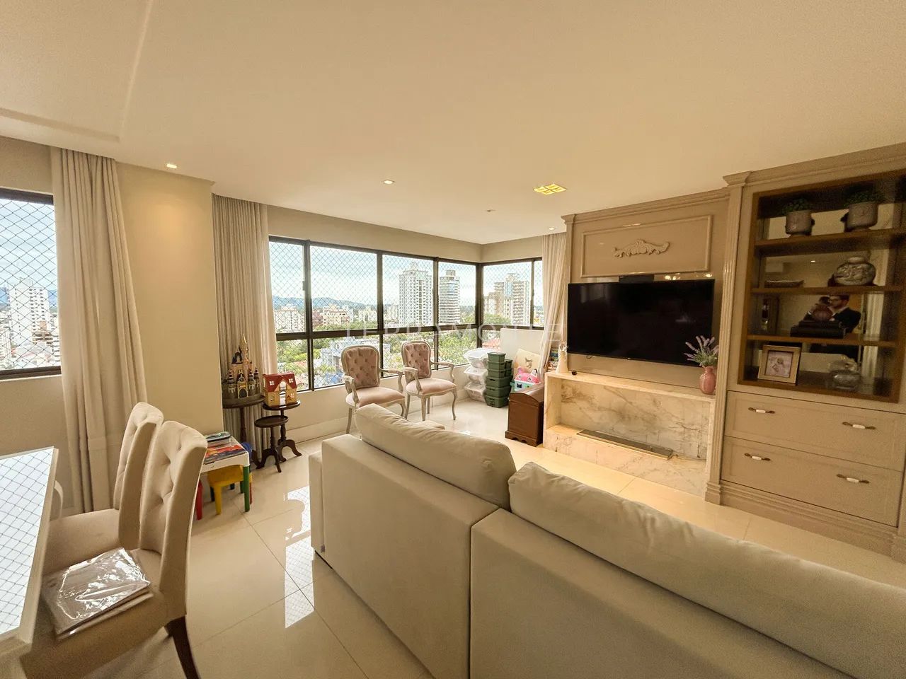 Cobertura duplex com 297m² no Centro de Tubarão - Foto 4