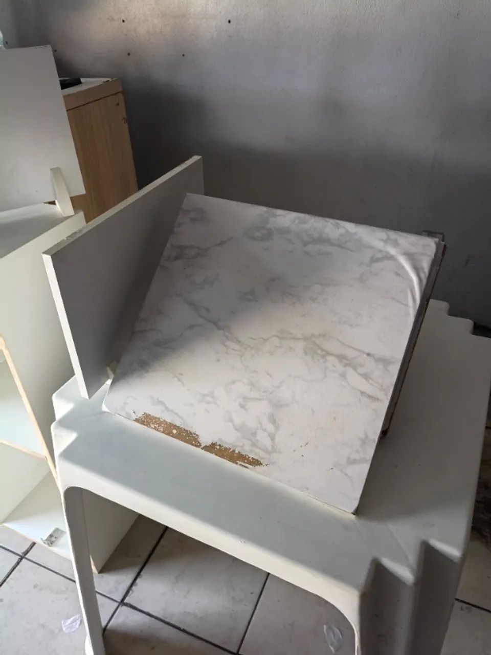 Vendo prateleiras e nicho em mdf - Foto 2