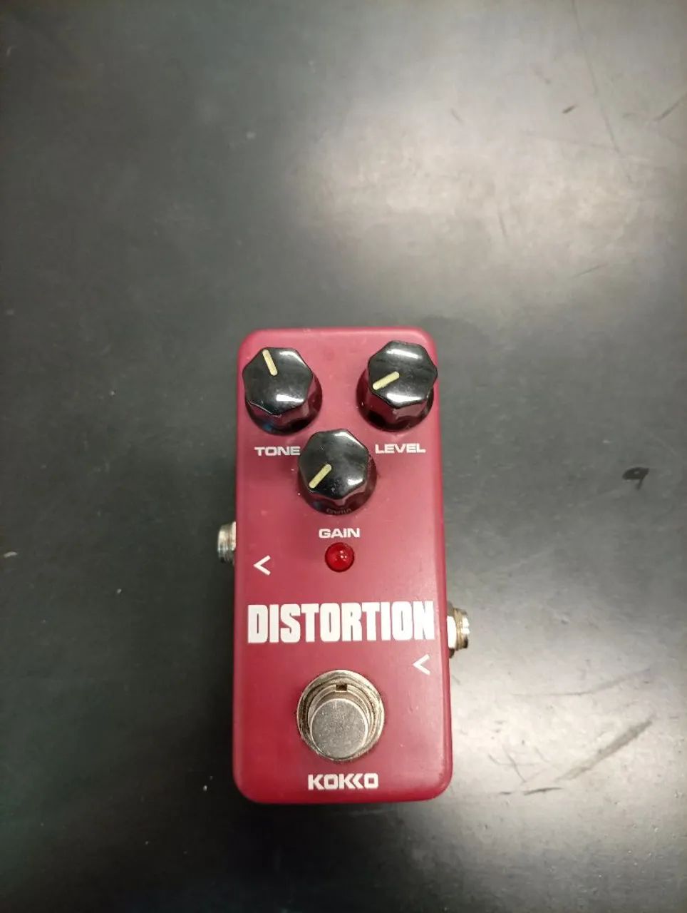 Pedal de distorção kokko