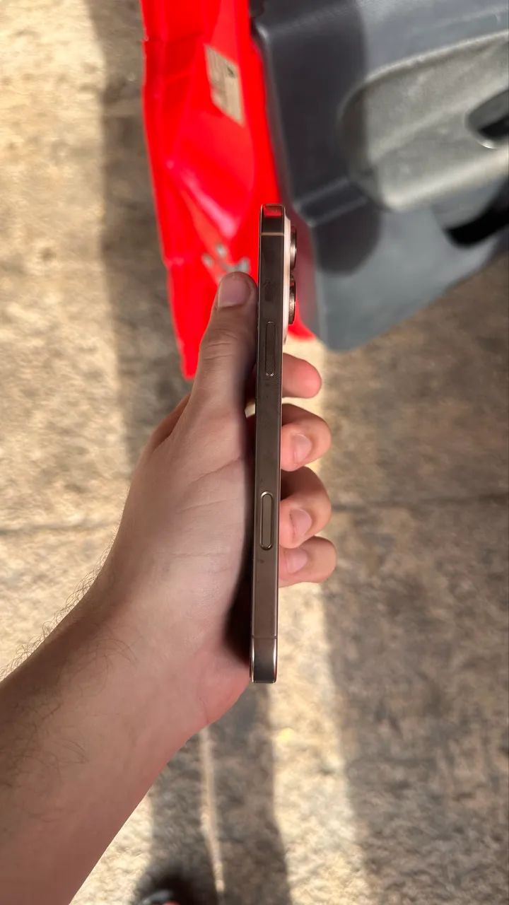 iPhone 16 Pro Max  - Foto 4