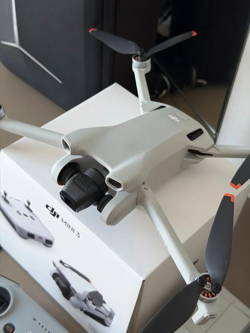 Drone DJI Mini 3 com Controle de Tela + Acessórios  - Foto 4