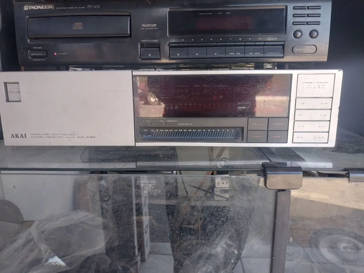 Receiver Akai AA-A35