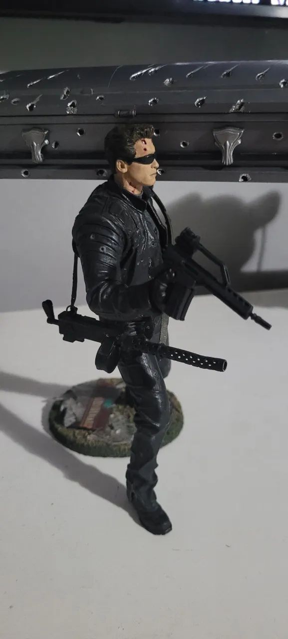 Boneco t850 exterminador do futuro 3 mcfarlane terminator action figure  - Foto 3