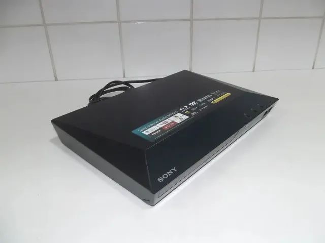 Blu-Ray Disc e Dvd Sony BDP-S3100 Wi-fi com Netflix