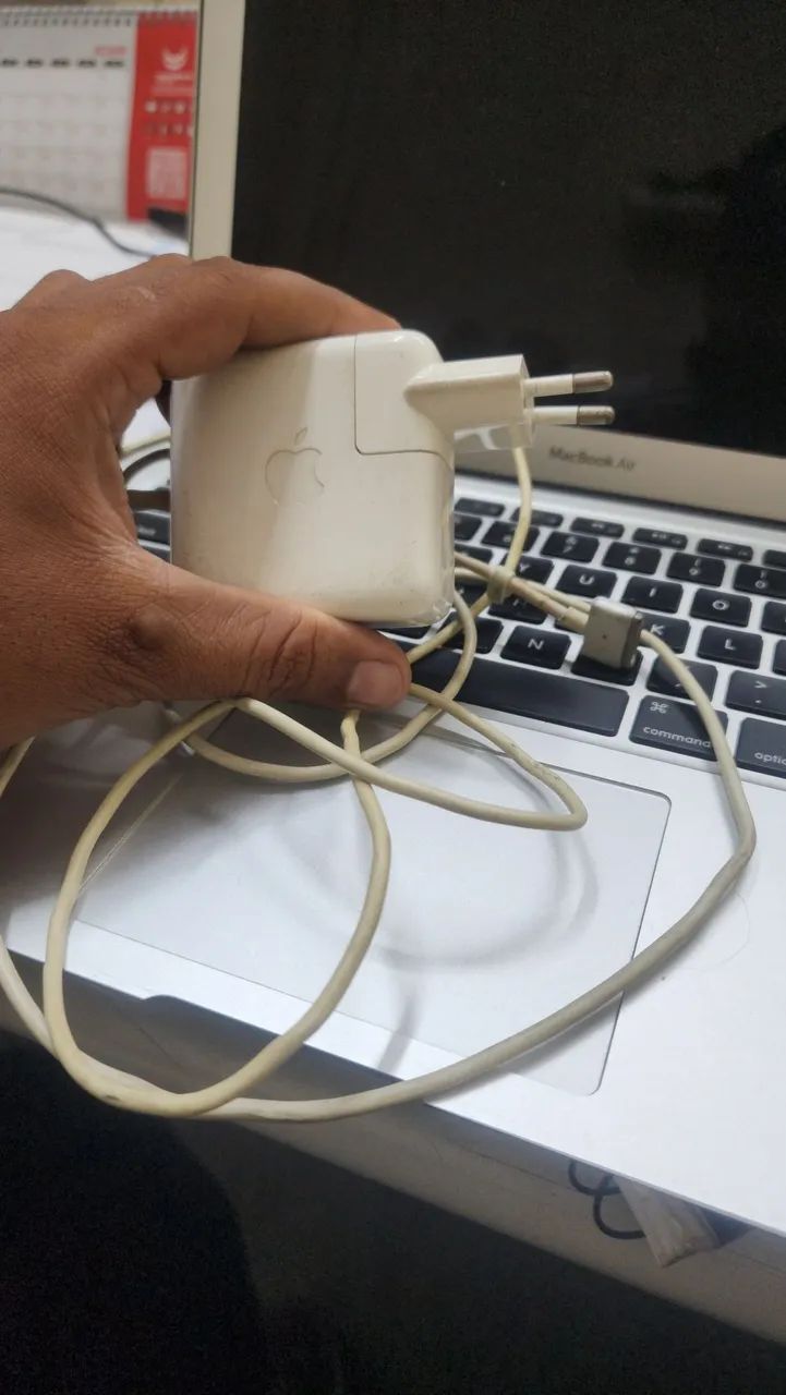 MacBook Air 13" - Ótimo Estado + Carregador Original MagSafe - Foto 5