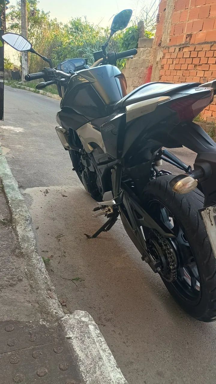 Yamaha MT03 2017 - Foto 4