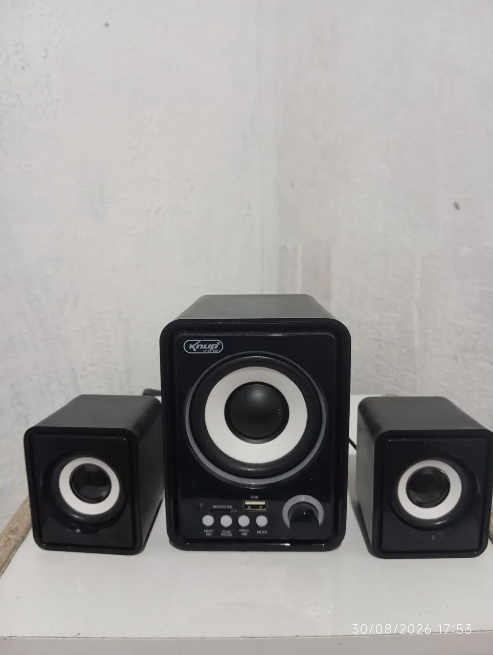 Caixas de som knulp + caixa de som avision 