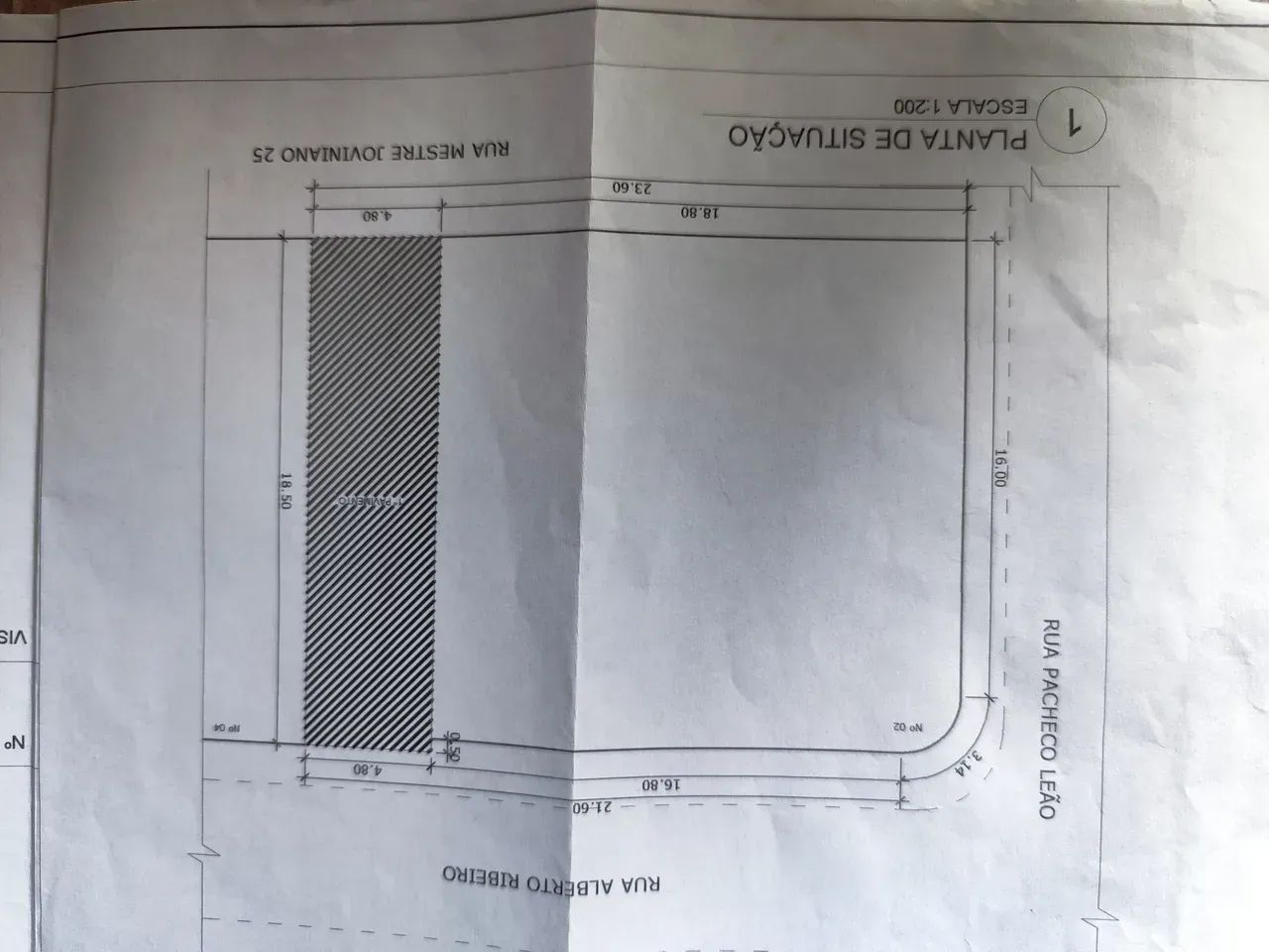OPORTUNIDADE UNICA TERRENO COM PEQUENA CASA
