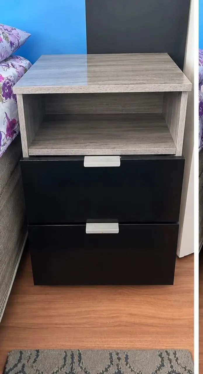 Mesa de cama // cabeceira