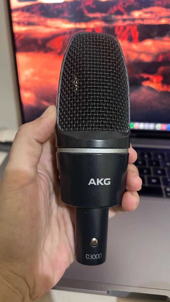 MICROFONE AKG C3000