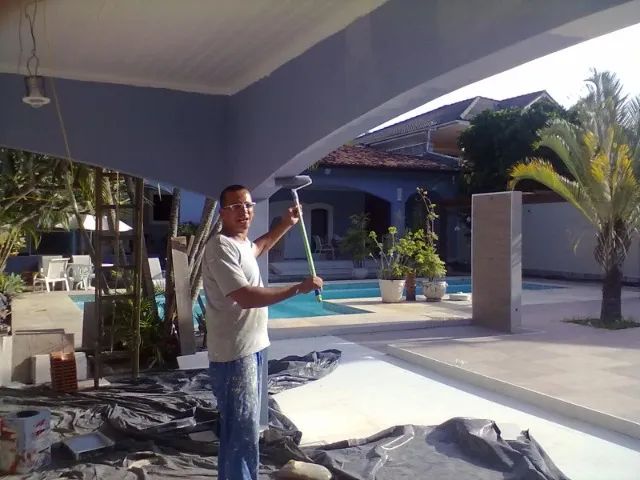 PINTOR DE PAREDE (+ de 20 de experiência)