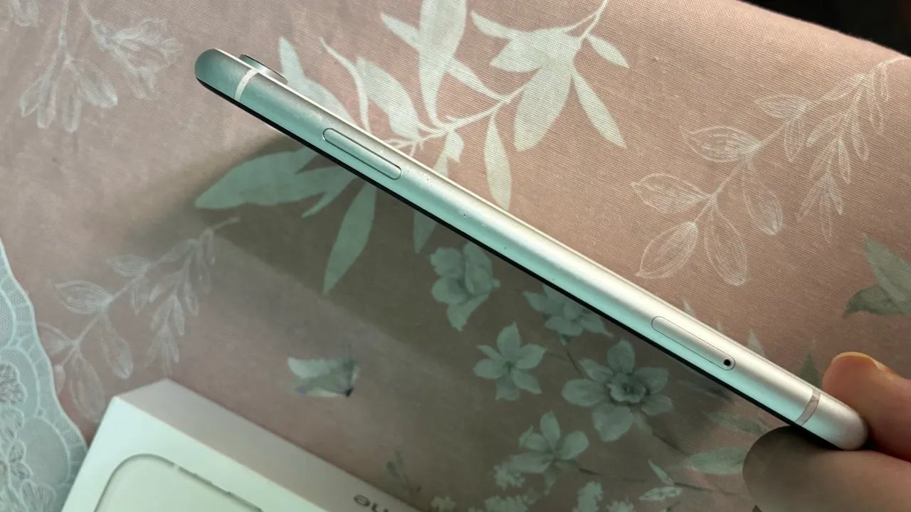 IPhone XR 64GB Branco Face ID - Foto 2