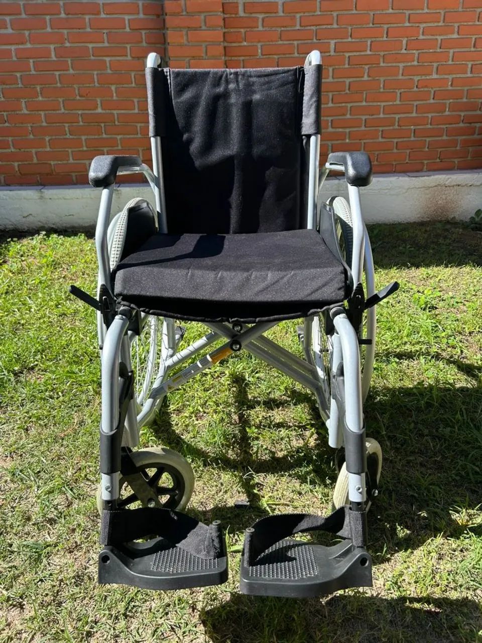 Cadeira de rodas dobrável - Foto 4