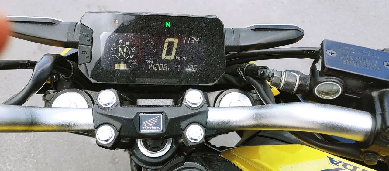 Vendo CB 300F twister Flex