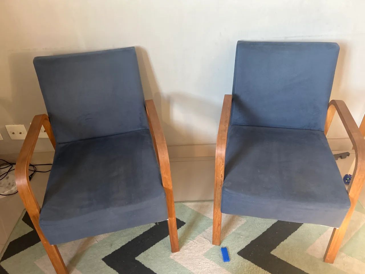 2 poltronas azuis 