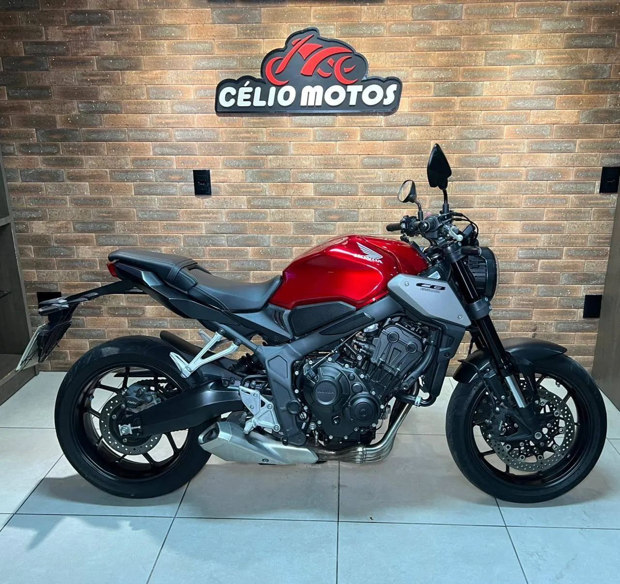HONDA CB 650R 2024