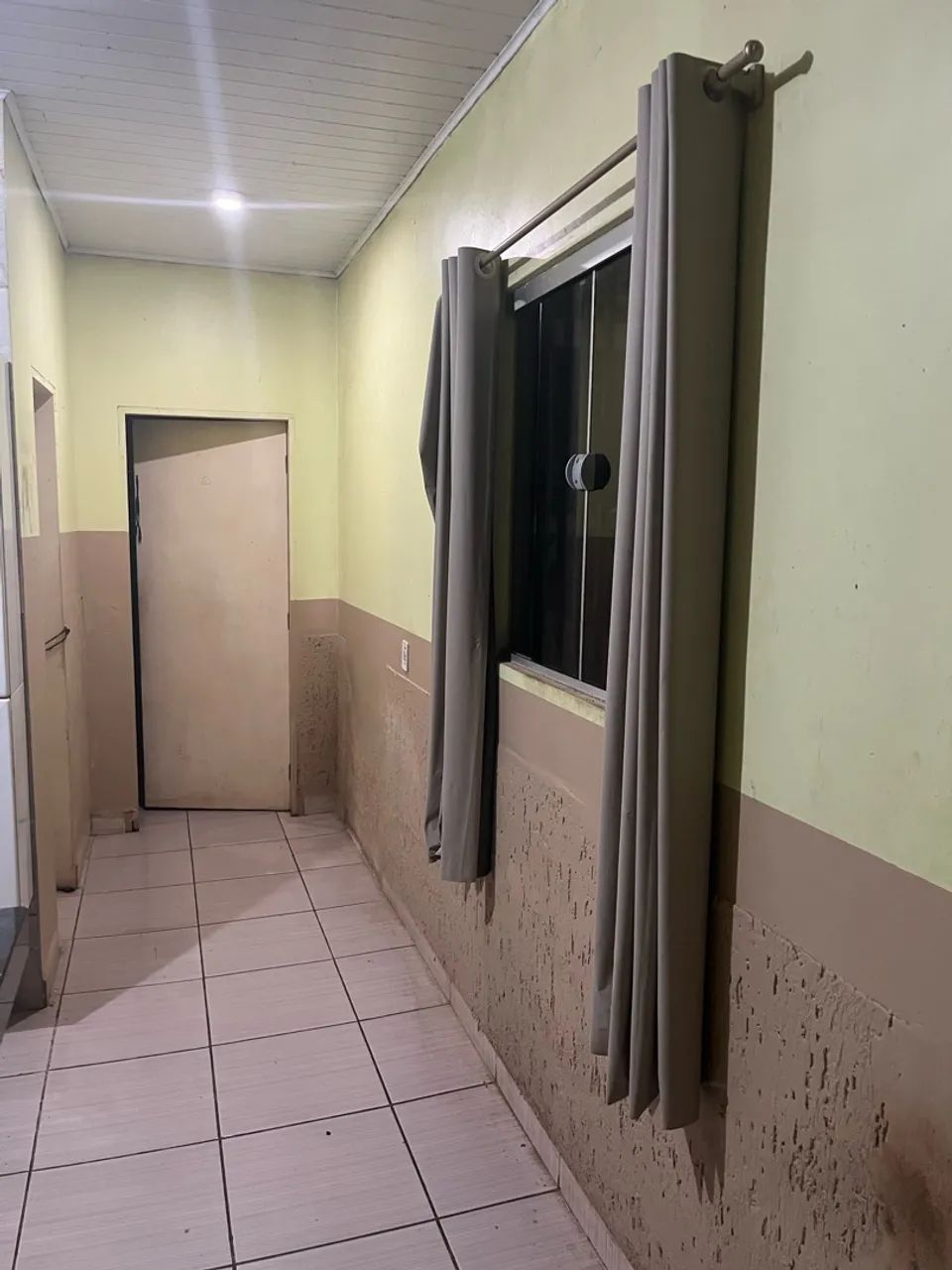 Na Via Verde, excelente localização.