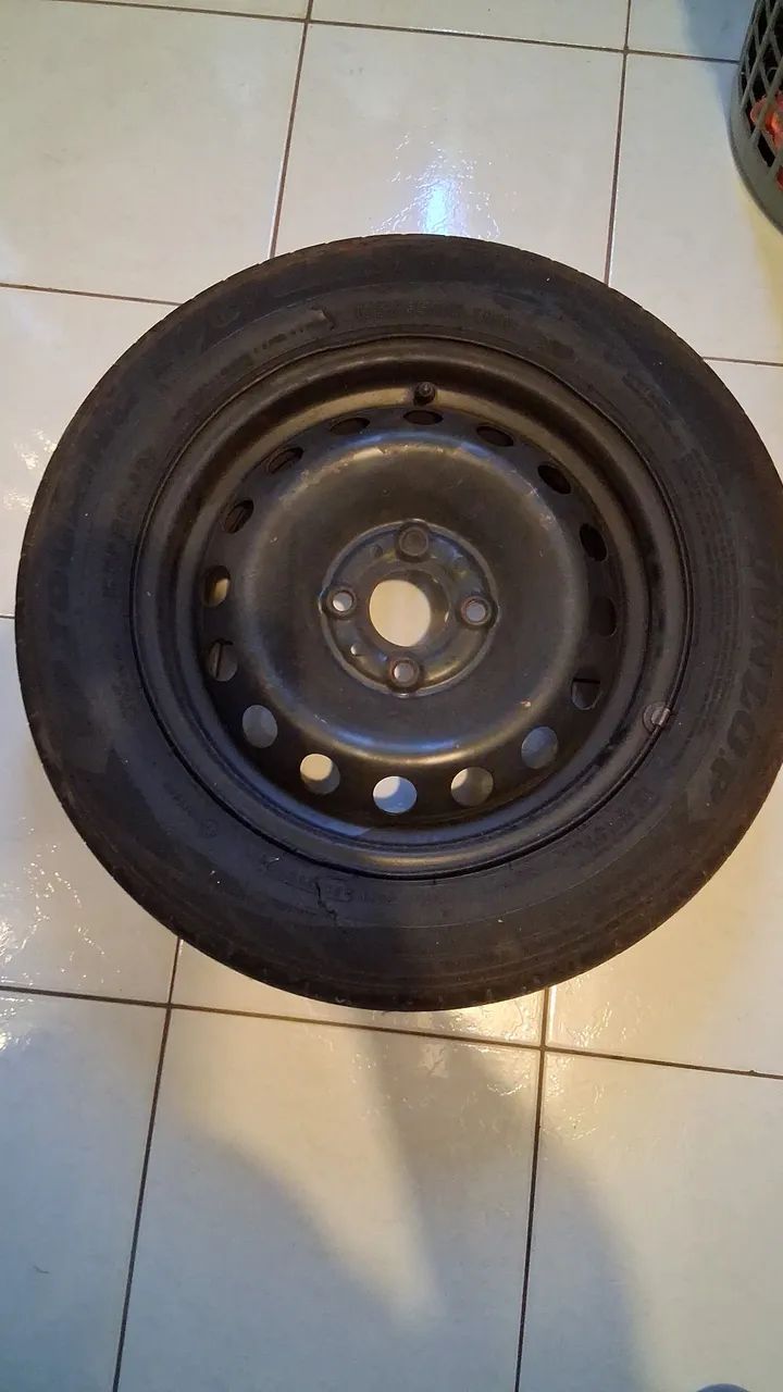 Roda aro 16 e roda aro 14 fiat