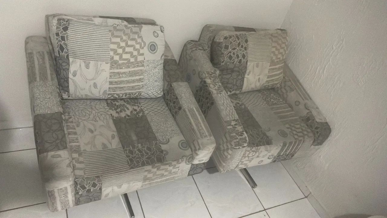Duas poltronas giratórias - Foto 2